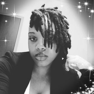Meet your Posher, Briana